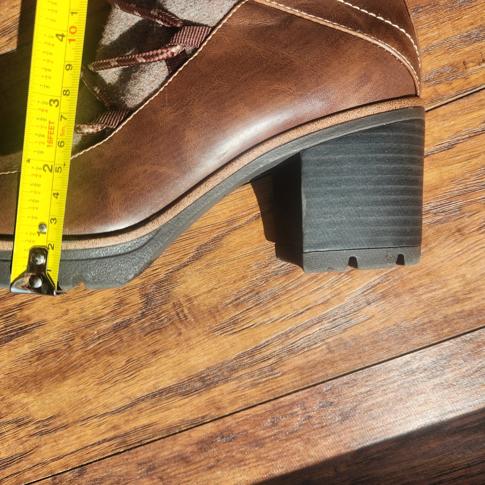 Naturalizer Brown and Tan Women's Ankle Boots - Picture 4 of 7